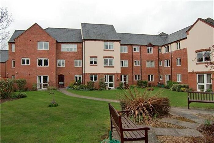1 Bedroom Retirement Property To Rent In Montgomery Court, Coventry Road, Warwick, CV34