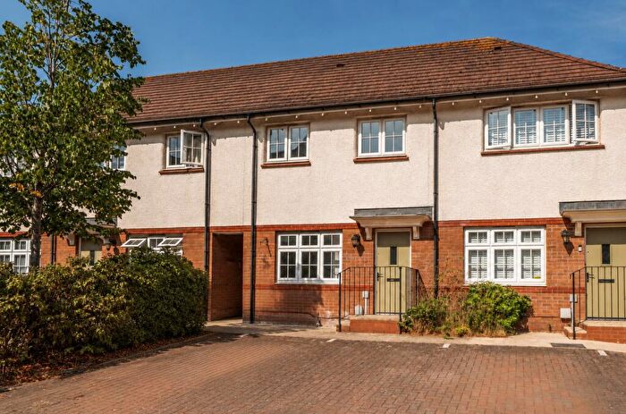 2 Bedroom Terraced House For Sale In Woodland Drive, Exeter, EX2