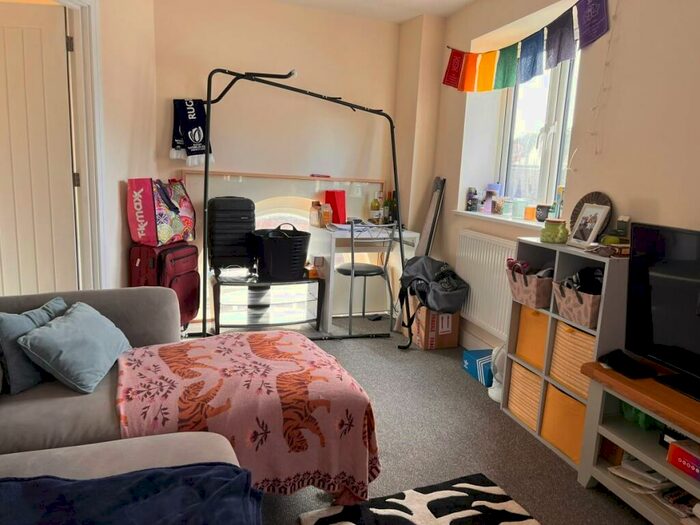 1 Bedroom Flat To Rent In The Grosvenor, Newmarket, CB8