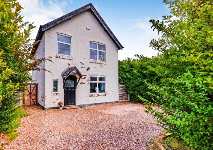 3 Bedroom Detached House For Sale In Dean Row Road, Wilmslow, Cheshire, SK9