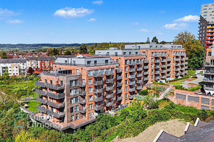 1 Bedroom Flat For Sale In Rosalind Drive, Ulysses House, ME14