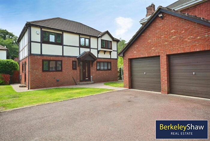 4 Bedroom Detached House For Sale In Melling Lane, Liverpool, L31