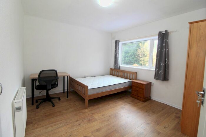 4 Bedroom Terraced House To Rent In Prior Deram Walk, Coventry, West Midlands, CV4