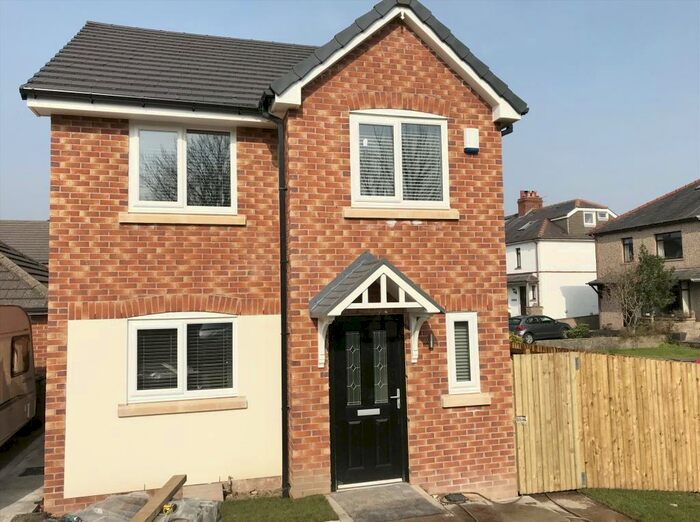 3 Bedroom Detached House To Rent In Redruth Drive, Carnforth, LA5