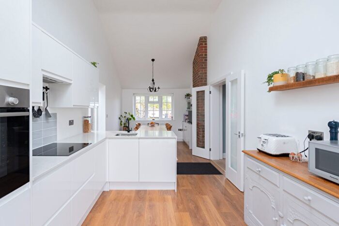 3 Bedroom Detached Bungalow For Sale In Links View Avenue, Brockham, RH3