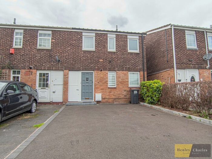 3 Bedroom End Of Terrace House To Rent In Romulus Close, Handsworth Wood, Birmingham, B20
