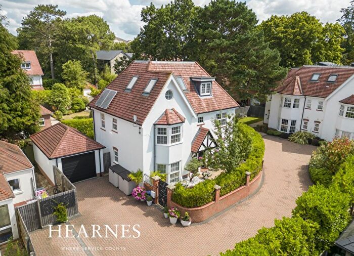 5 Bedroom Detached House For Sale In Forest Road, Branksome Park, Poole, BH13