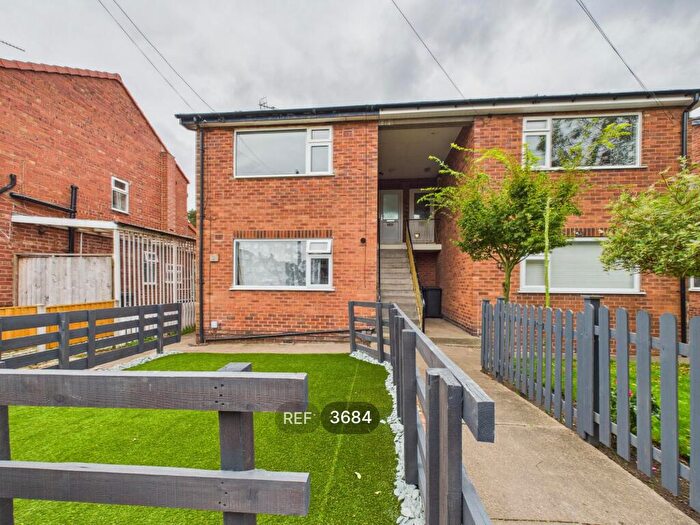 2 Bedroom Maisonette To Rent In Galway Road, Nottingham, NG5