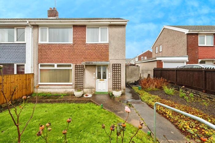 3 Bedroom Semi Detached House For Sale In Heol Y Gelli, Penllergaer, Swansea, SA4
