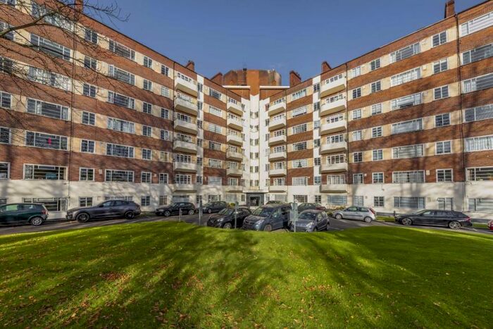 2 Bedroom Flat To Rent In Hornsey Lane, Highgate, N6