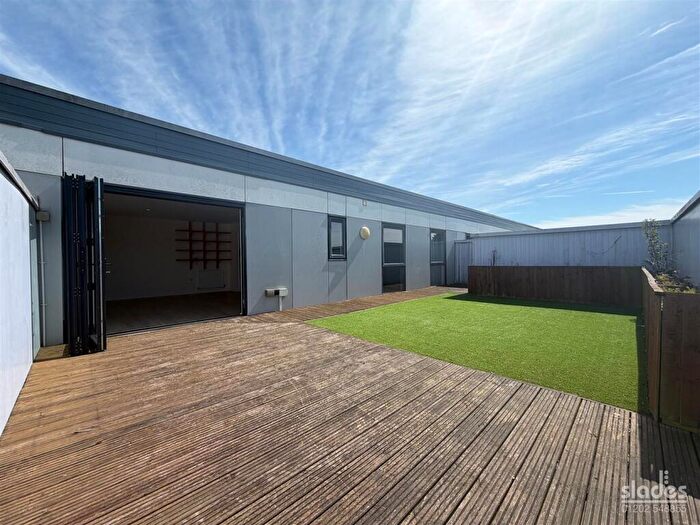 3 Bedroom Apartment For Sale In Palmerston Rd, Boscombe, Bournemouth, BH1