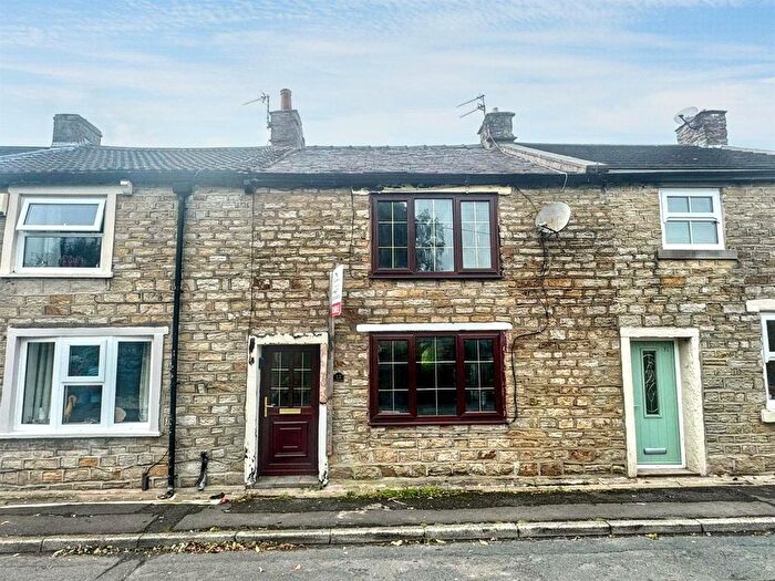 2 Bedroom Property For Sale In Moss Lane, Oswaldtwistle, BB1