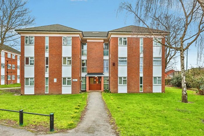 1 Bedroom Flat For Sale In Lanthwaite Close, Nottinghamshire, NG11