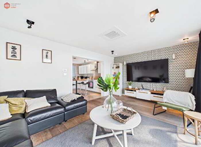 1 Bedroom Apartments For Sale In D Ramore Street, Portrush, BT56
