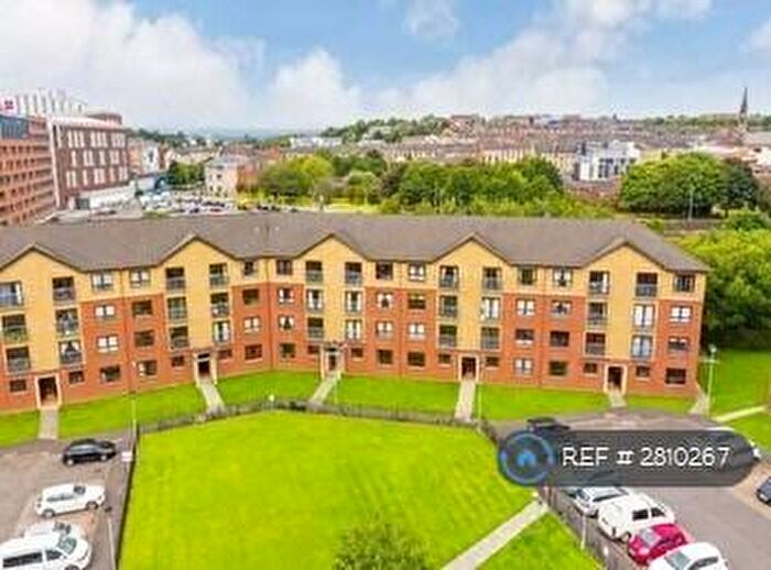 2 Bedroom Flat To Rent In Ferry Road, Glasgow, G3