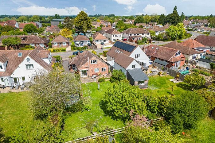 4 Bedroom Detached Bungalow For Sale In Milton Road, Sutton Courtenay, OX14