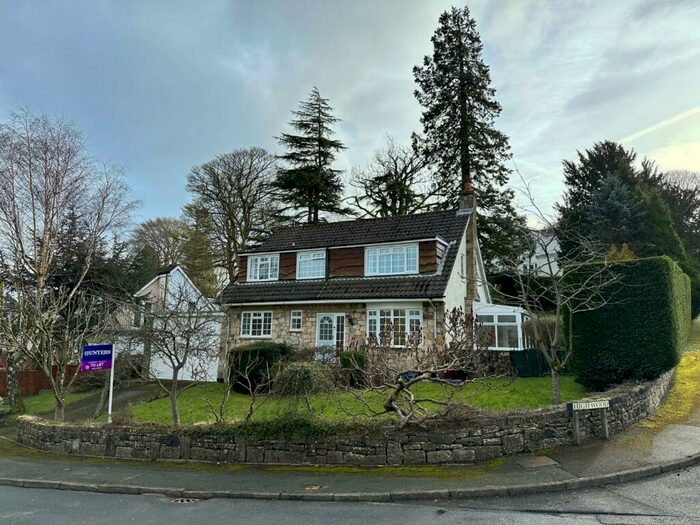 4 Bedroom Detached House To Rent In Wheatley Grove, Ilkley, LS29