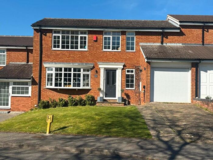 4 Bedroom Terraced House For Sale In Kilpin Green, North Crawley, Buckinghamshire, MK16