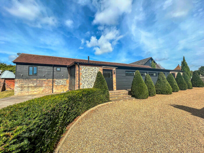 5 Bedroom Barn Conversion To Rent In Dane End, Hertfordshire, SG12
