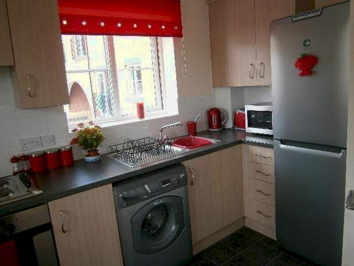 2 Bedroom Flat To Rent In Poppy Fields, Kettering, NN16