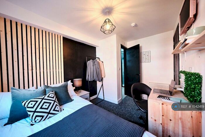 5 Bedroom Terraced House To Rent In Colchester Street, Coventry, CV1