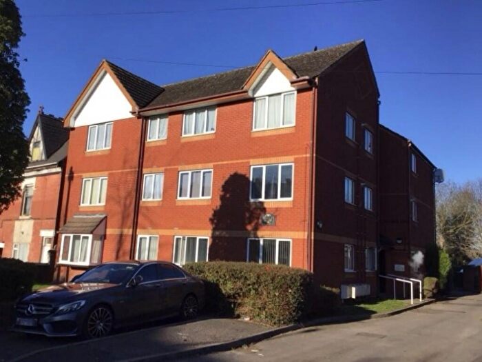 1 Bedroom Flat To Rent In Halkett Glade, Birmingham, B33