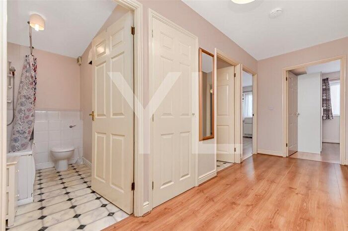 1 Bedroom Flat To Rent In Bruford Court, Deptford, SE8