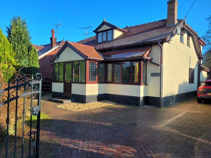5 Bedroom House To Rent In Stryt Isa, Hope, LL12