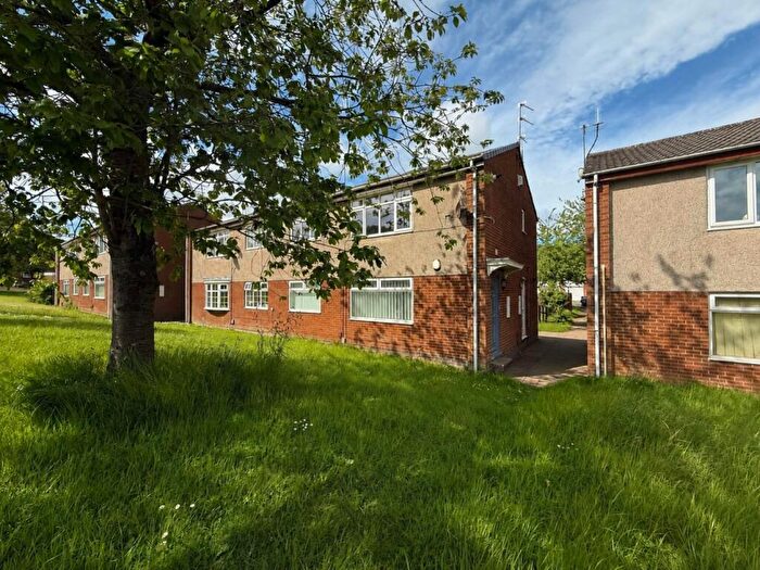 2 Bedroom Flat For Sale In Priestsfield Close, Sunderland, SR3