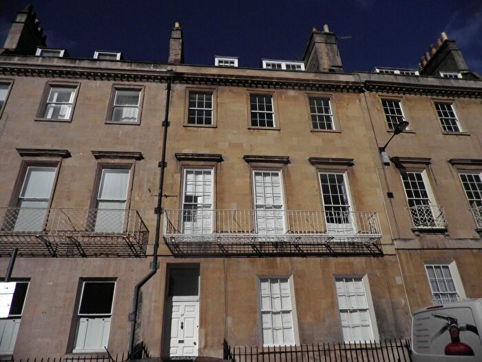 1 Bedroom Apartment To Rent In Bennett Street, Bath, BA1
