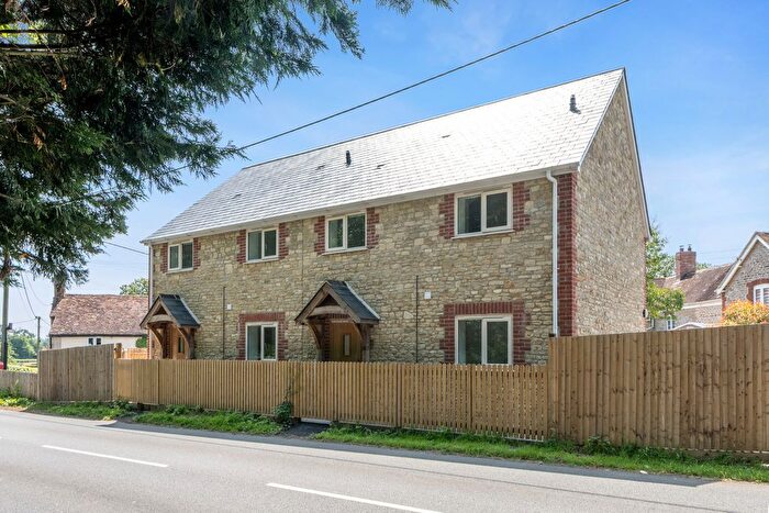 2 Bedroom Semi-Detached House For Sale In Milton On Stour, Gillingham, SP8