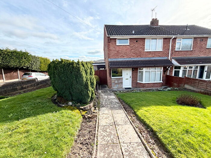 3 Bedroom Semi Detached House For Sale In Lawnsdown Road, Quarry Bank, Brierley Hill, DY5