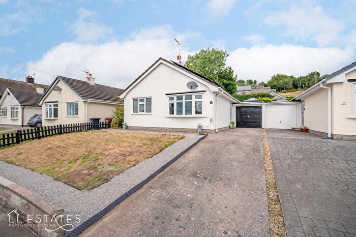 2 Bedroom Detached Bungalow For Sale In Rhodfa Gop, Trelawnyd, LL18