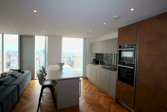 2 Bedroom Apartment To Rent In Deansgate Square, Owen Street, M15