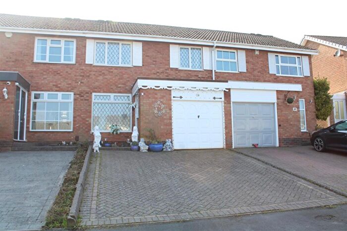 3 Bedroom Terraced House For Sale In Blackford Close, Hayley Green, Halesowen, B63