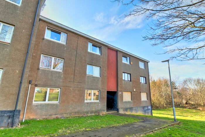 2 Bedroom Flat For Sale In Thurso Crescent, Dundee, DD2