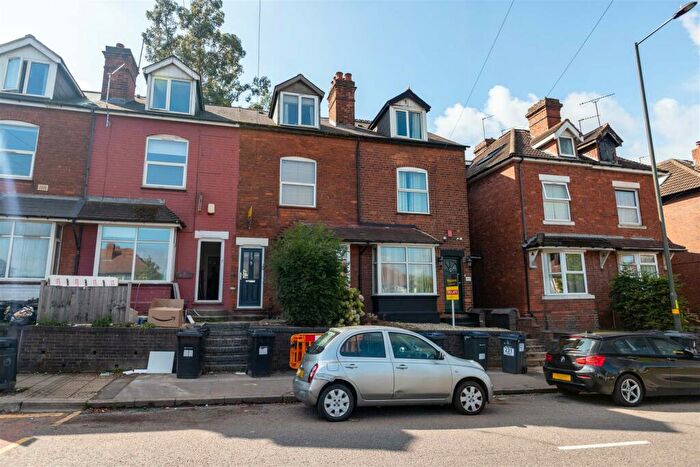 5 Bedroom House To Rent In Harborne Lane, Selly Oak, Birmingham, B29