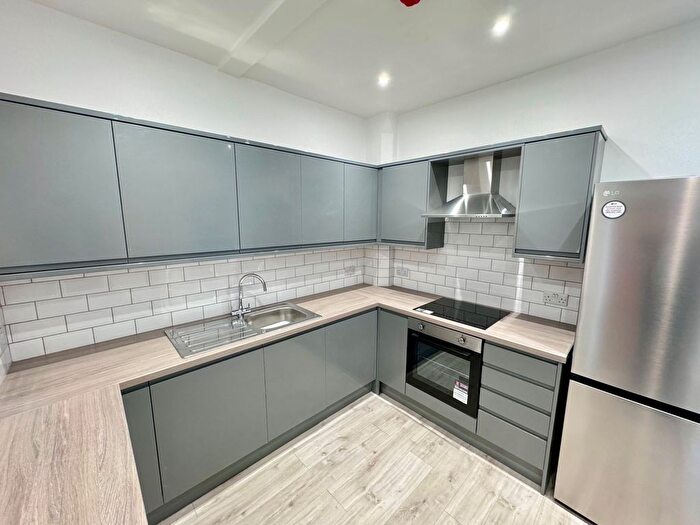 2 Bedroom Flat To Rent In Burns Street, Nottingham, NG7