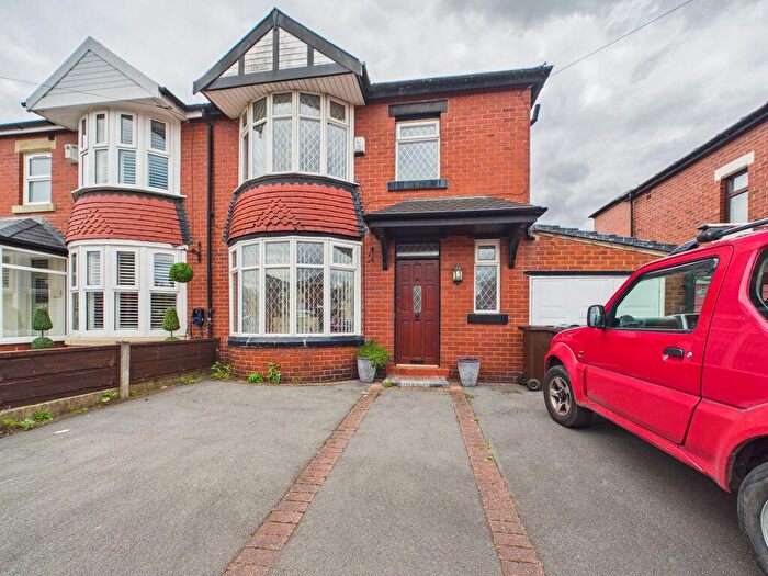 3 Bedroom Semi-Detached House For Sale In Southerly Crescent, New Moston, Manchester, M40