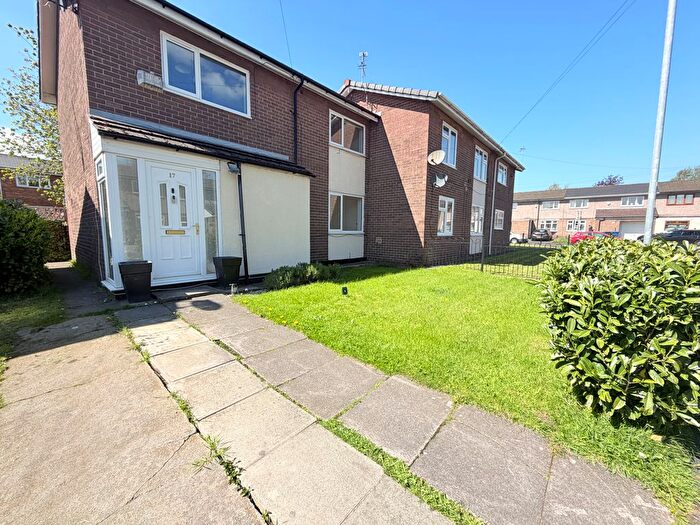 3 Bedroom End Of Terrace House To Rent In Cambeck Close, Whitefield, M45
