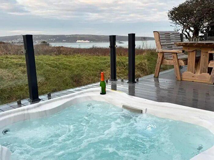 2 Bedroom Lodge For Sale In Two Bed Brig Y Don, Fishguard Bay Resort, Dinas Cross, Newport, Pembrokeshire, SA65
