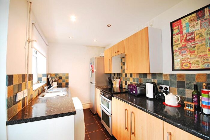 2 Bedroom Flat To Rent In Mowbray Street, Heaton, NE6