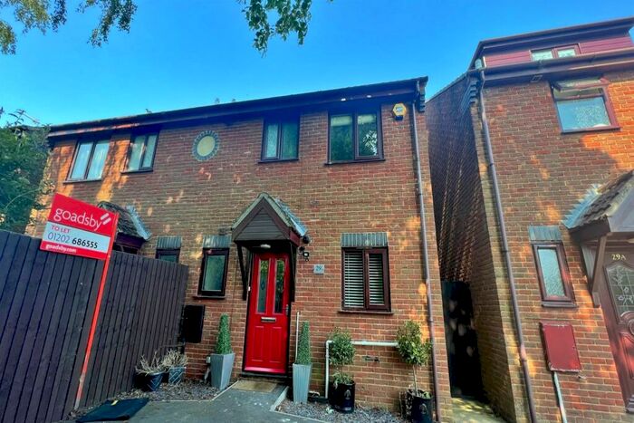 3 Bedroom Semi-Detached House To Rent In Parkstone, BH12