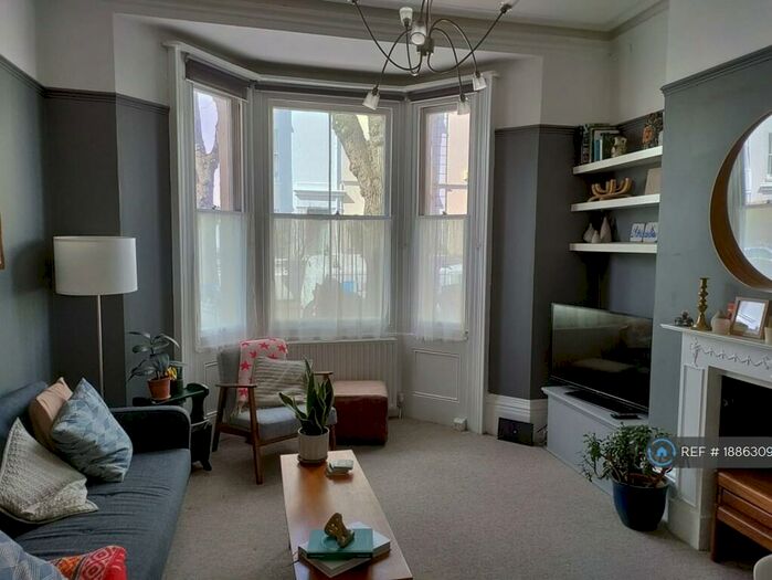 1 Bedroom Flat To Rent In Buckingham Road, Brighton, BN1