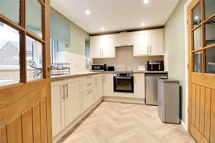 2 Bedroom Semi-Detached House For Sale In Upperthorpe Hill, Westwoodside, Doncaster, Lincolnshire, DN9