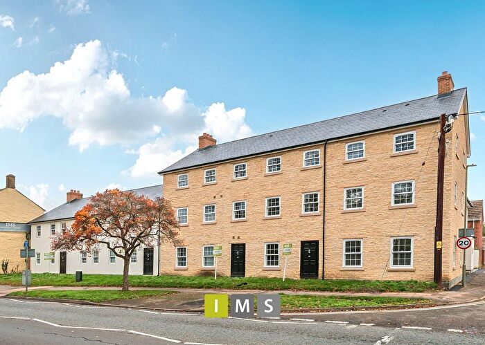 1 Bedroom Flat To Rent In Kingsclere Road, Bicester, OX26