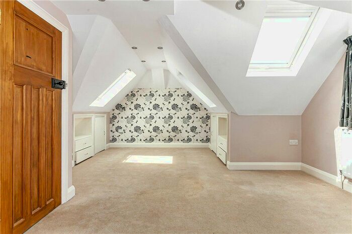 6 Bedroom Property To Rent In Weston Road, Guildford, Surrey, GU2