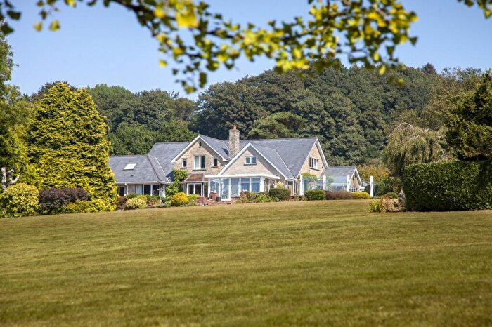 4 Bedroom Detached House For Sale In Breach Lane, Shaftesbury, Dorset, SP7