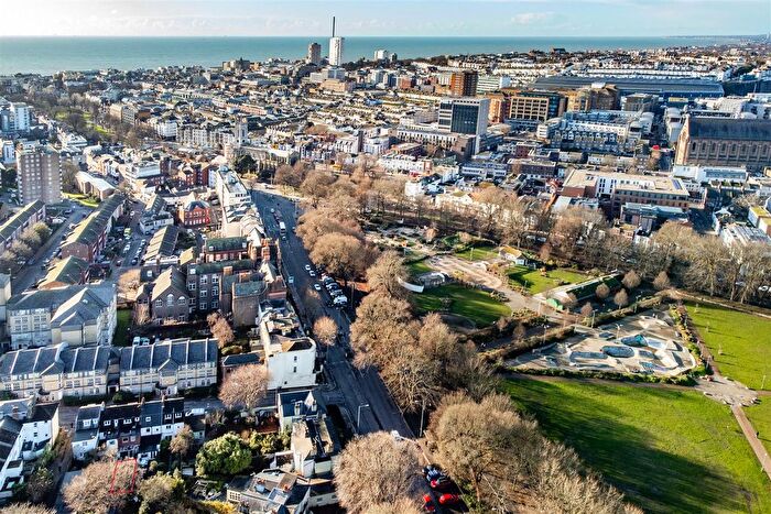 Studio For Sale In Southover Street, Brighton, BN2
