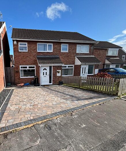 3 Bedroom Terraced House For Sale In Monmouth Way, Boverton, CF61